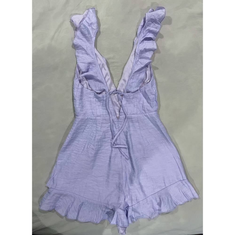 Superdown Timmy Ruffle Romper - Picture 4 of 5